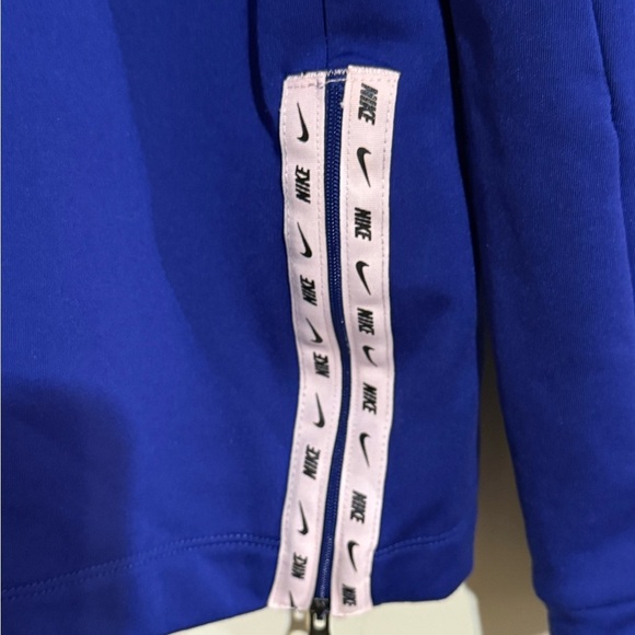 Nike Blue Pullover Sweatshirt - Picture 4 of 8